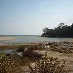 Nimpha منتزه العطل *